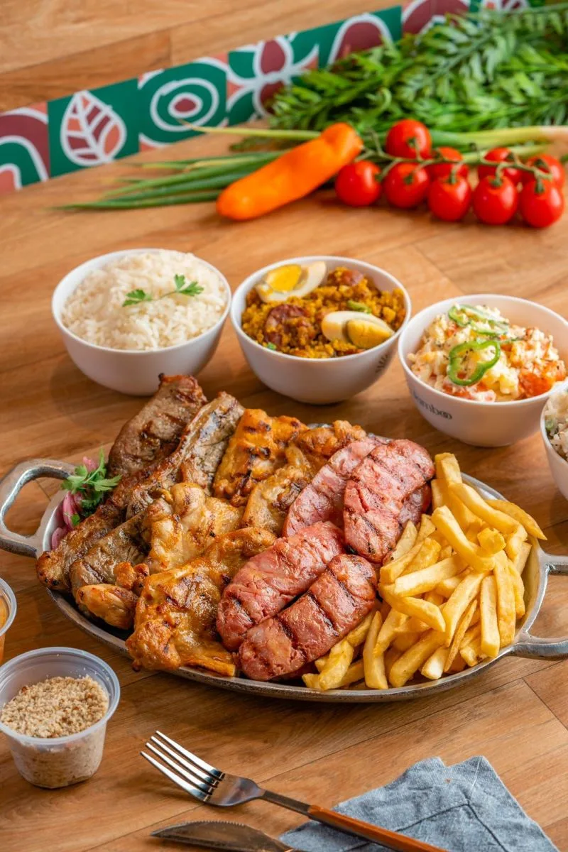 Jamboo se destaca com culinária brasileira em Fortaleza