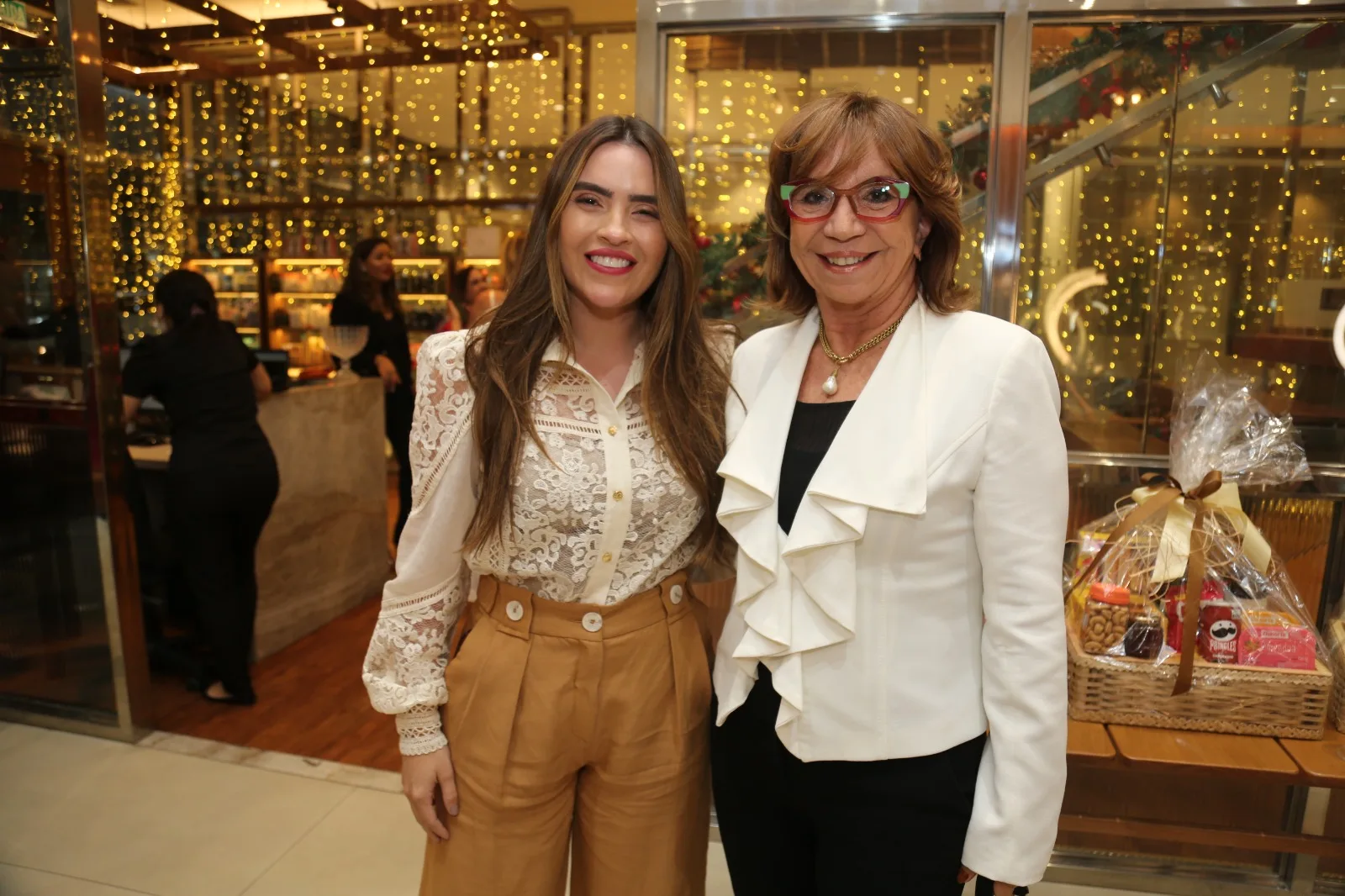 Isabella Pinheiro recebe Mulheres em Pauta no Bella Salon & Spa