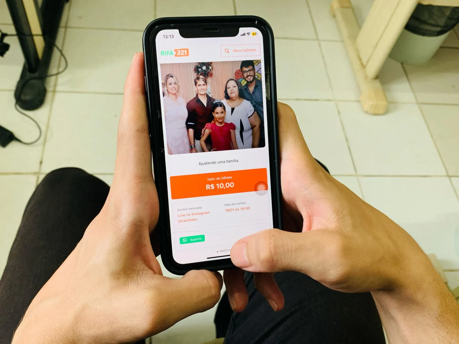 Jovem promove Rifa Solidária para auxiliar sua família em dificuldades financeiras