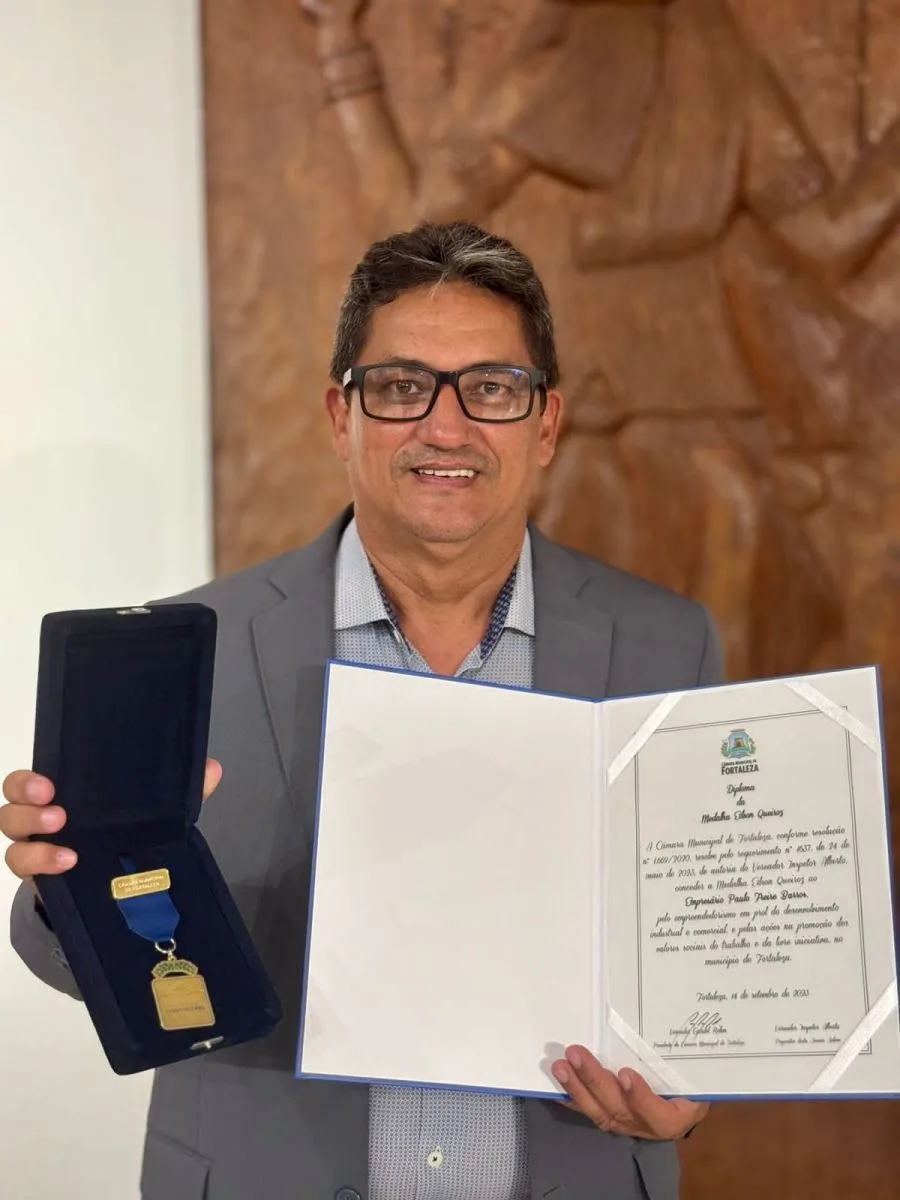 Empresário Paulo Freire é agraciado com a Medalha Edson Queiroz