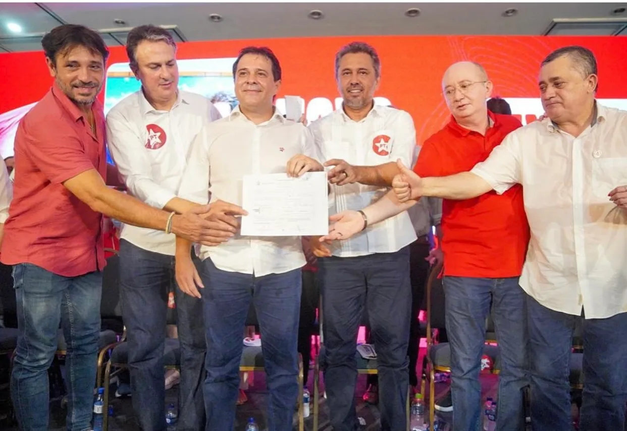 Evandro Leitão oficializa pré-candidatura à Prefeitura de Fortaleza pelo PT