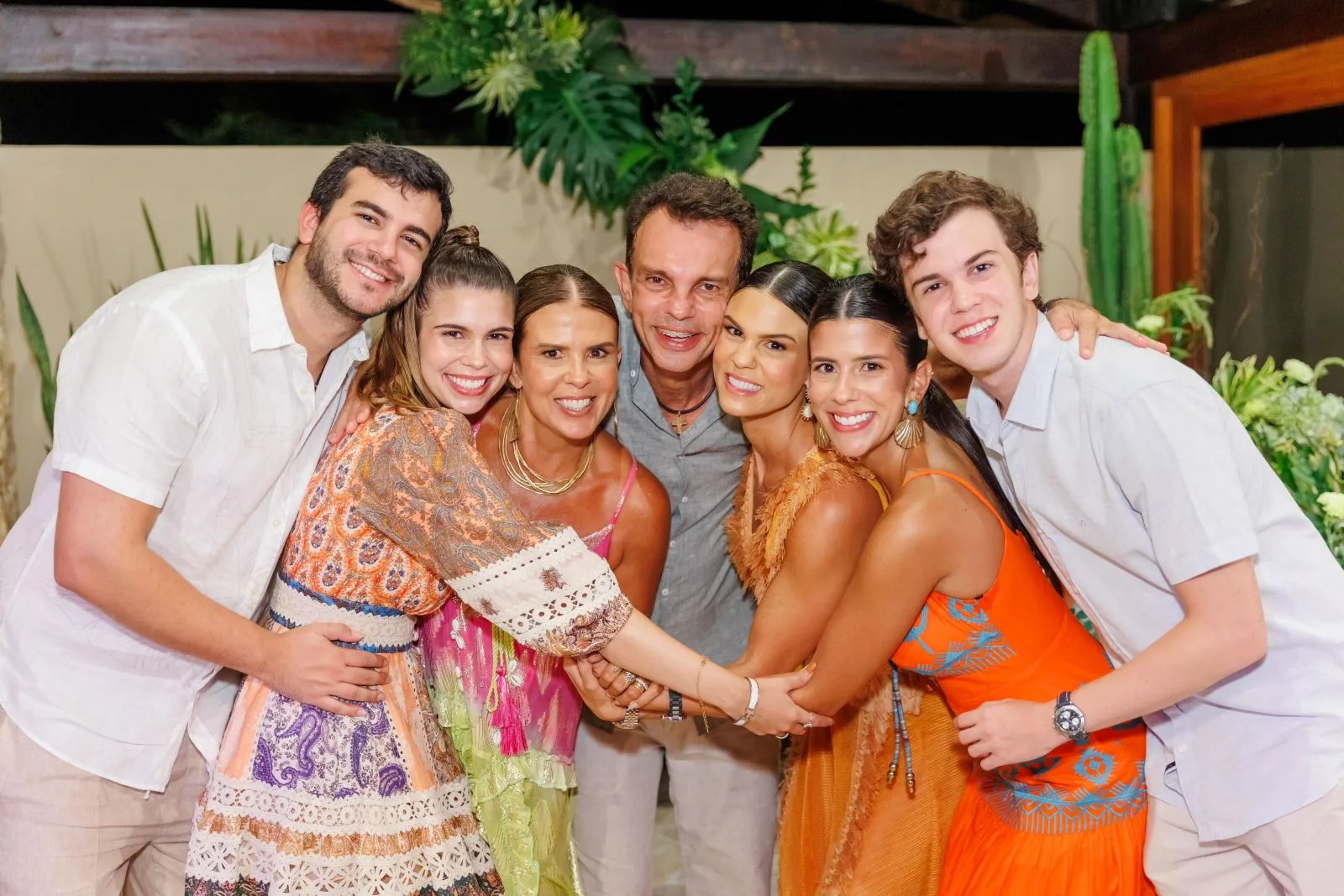 Fred Pinto comemora 60 anos em Guajiru com show de Durval Lelys
