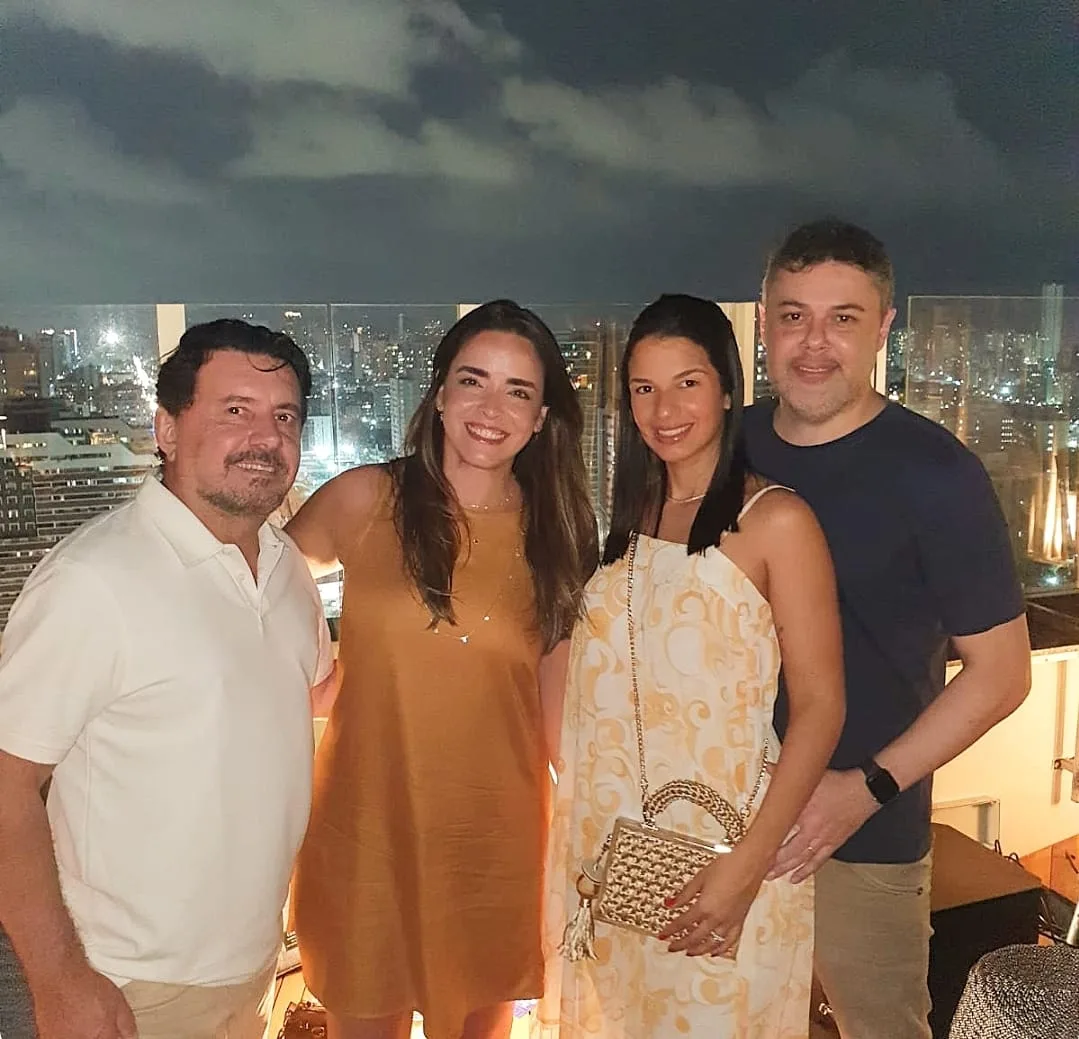 Hedla Lopes e Edson Spinello se despedem de Fortaleza no Vistta Rooftop