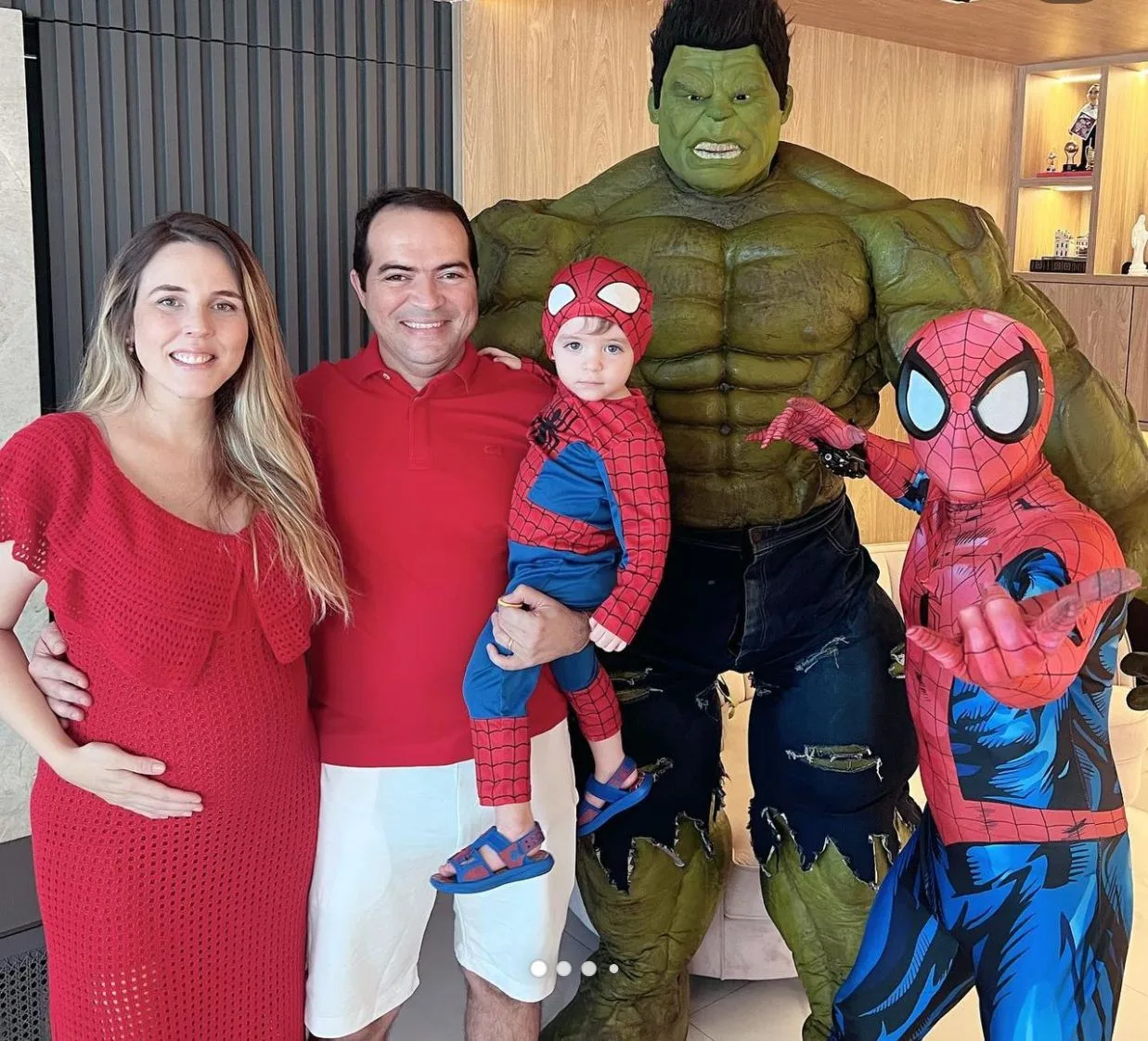 Jade Romero e Marcelo Paz celebram os dois anos do filho Mateo