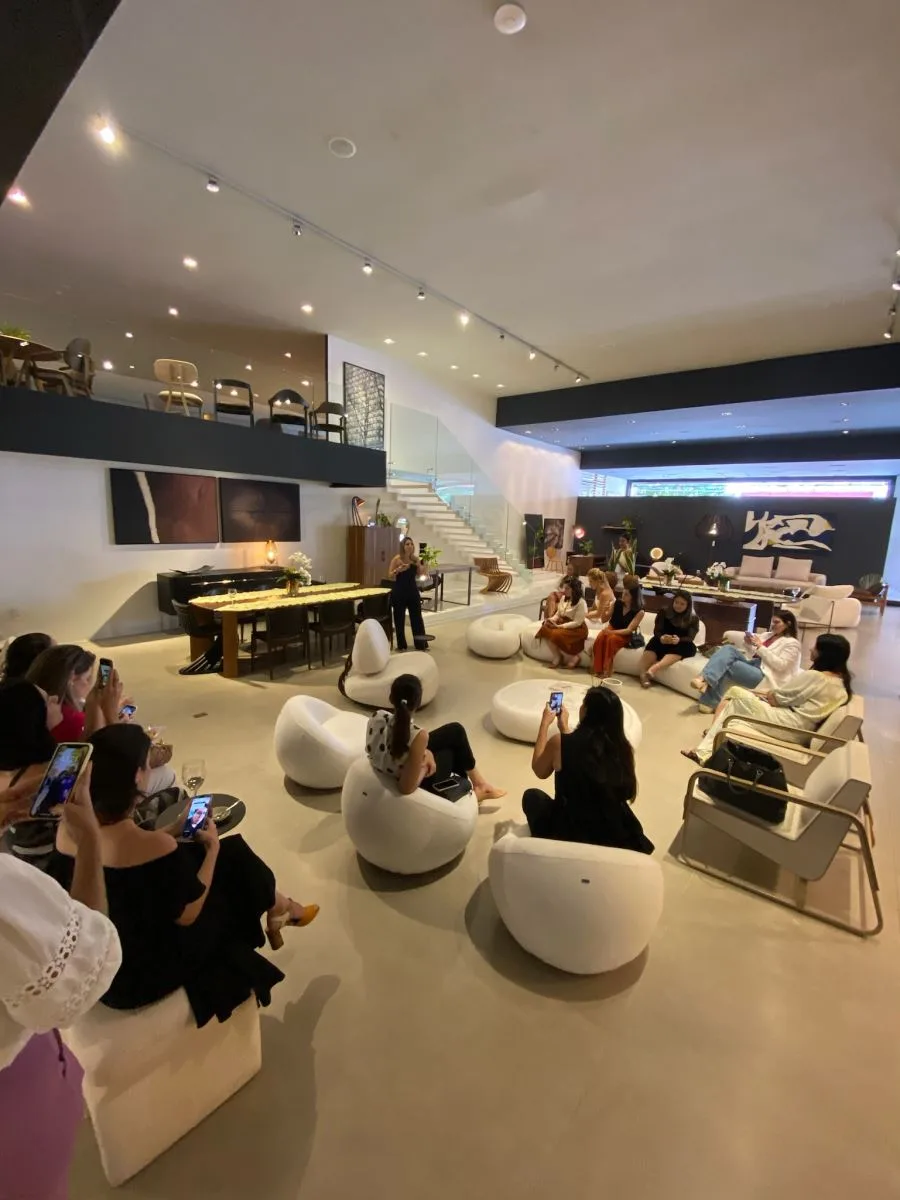 "O marketing na Arquitetura vai além de acompanhamentos de projetos e de obras", por Samya Blum