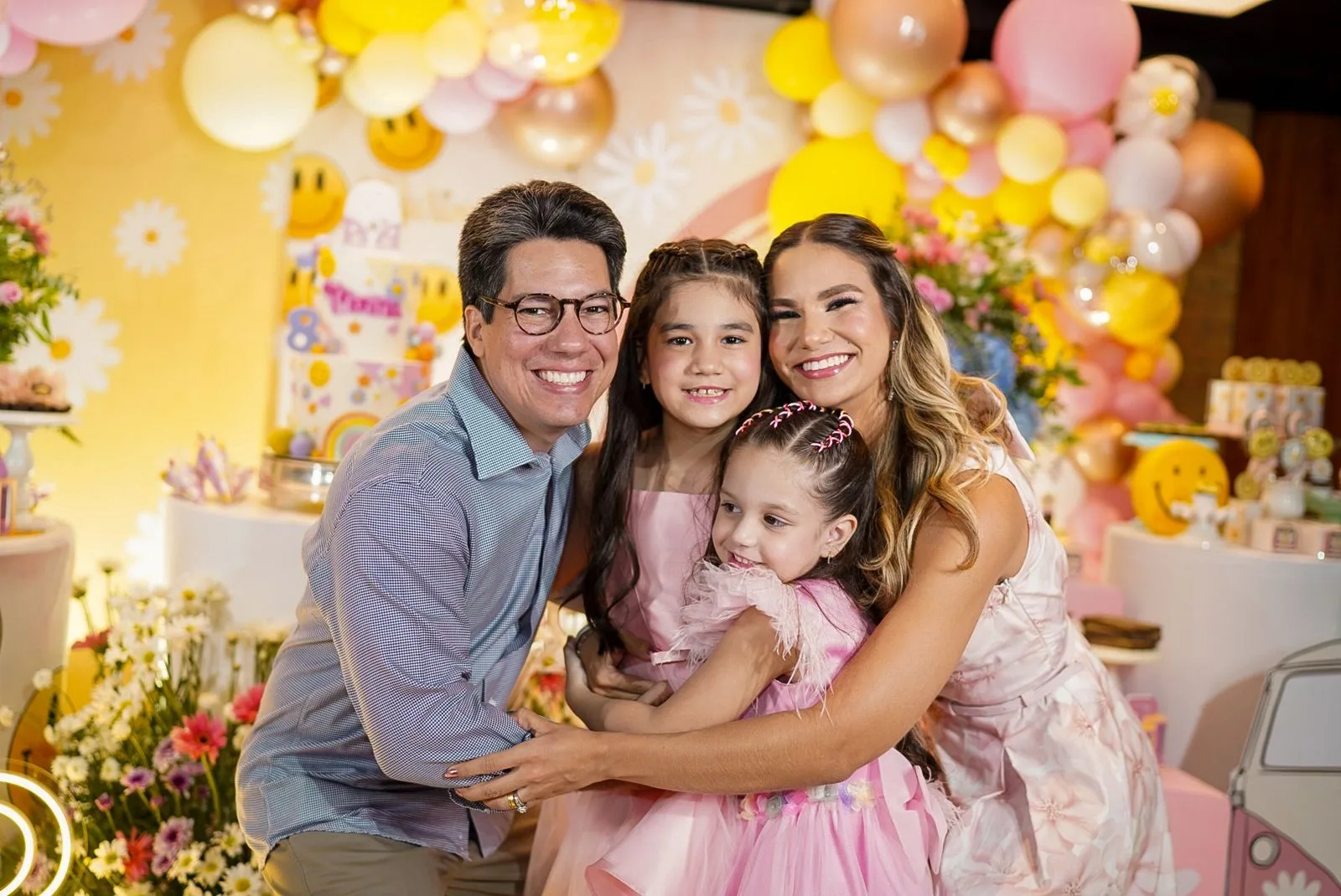 Aline e Andrei Aguiar celebram os oito anos da filha Marina