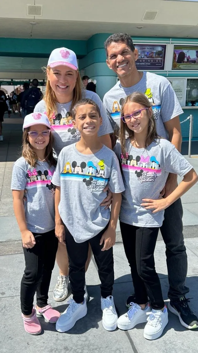Natália Varela viaja com a família para os Estados Unidos para apresentar projeto “Quero Casar”