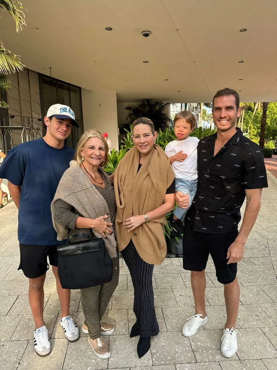 Gaída Dias e Flavio Furtado curtem dias em Miami, nos Estados Unidos