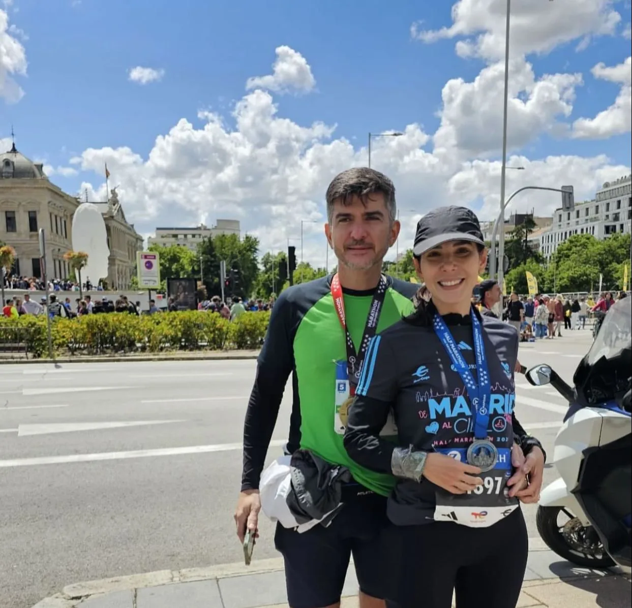 Ludwig Bezerra e Juliana Ribeiro participam de maratona em Madrid
