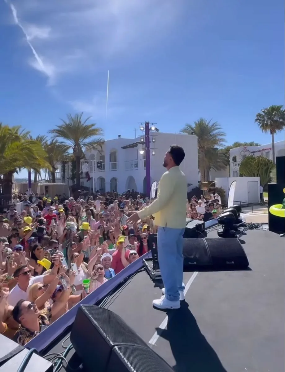 O cantor Wesley Safadão esteve em Ibiza se apresentando com seu projeto “Weekend WS”