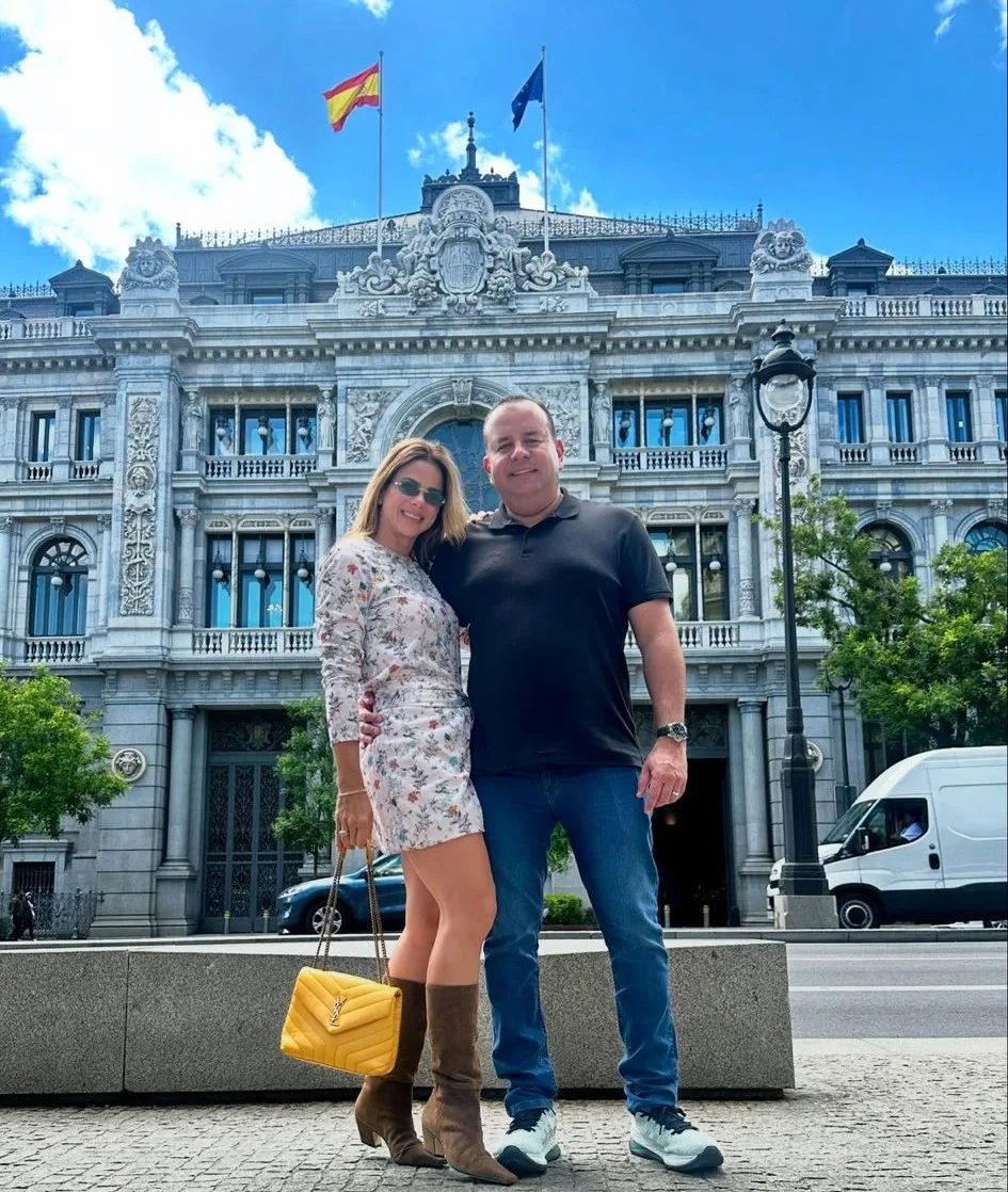 Juliana Roma comemora aniversário na Espanha