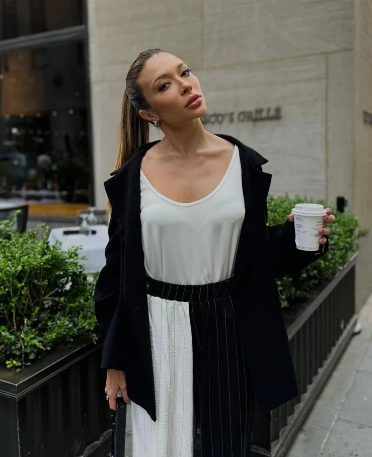 Edith Gomes causa frisson em Nova York