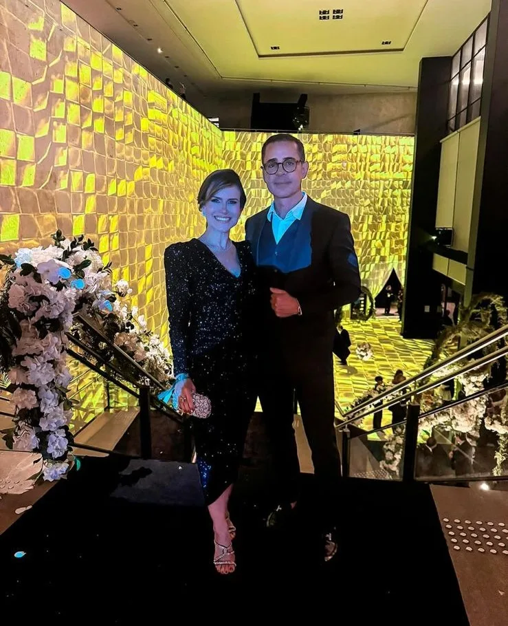 Camila e Paulo Vieira prestigiam quarto leilão beneficente promovido por Neymar