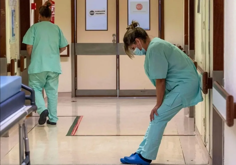 O que profissionais da enfermagem estão fazendo para vencer a desvalorização