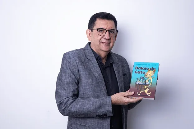 Helder Ferreira de Moura lança livro "Balaio de Gato"