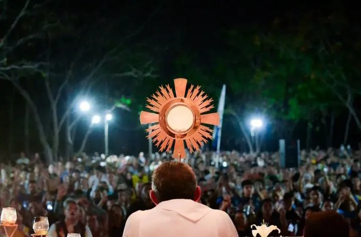 Shalom celebra 18ª edição da Festa dos Arcanjos em Fortaleza