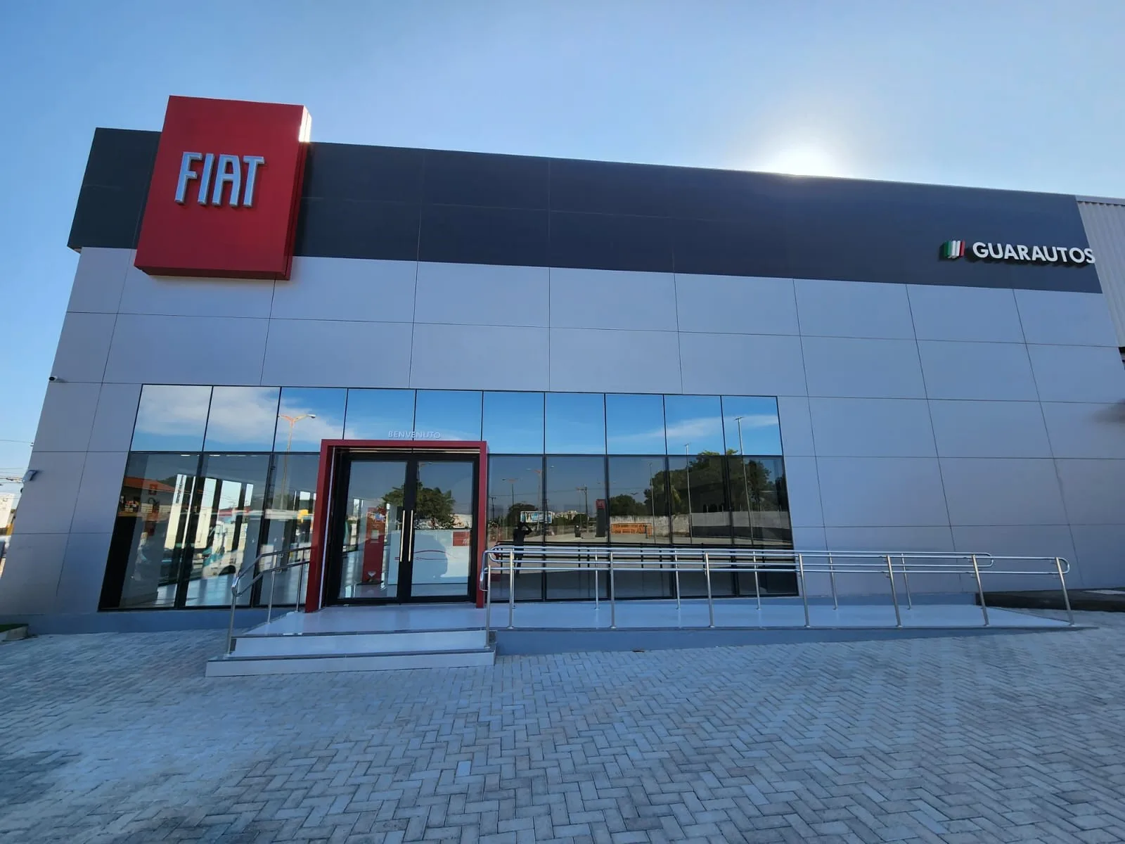 Concessionária Fiat Guarautos inaugura nova loja e revoluciona a experiência do cliente em Fortaleza