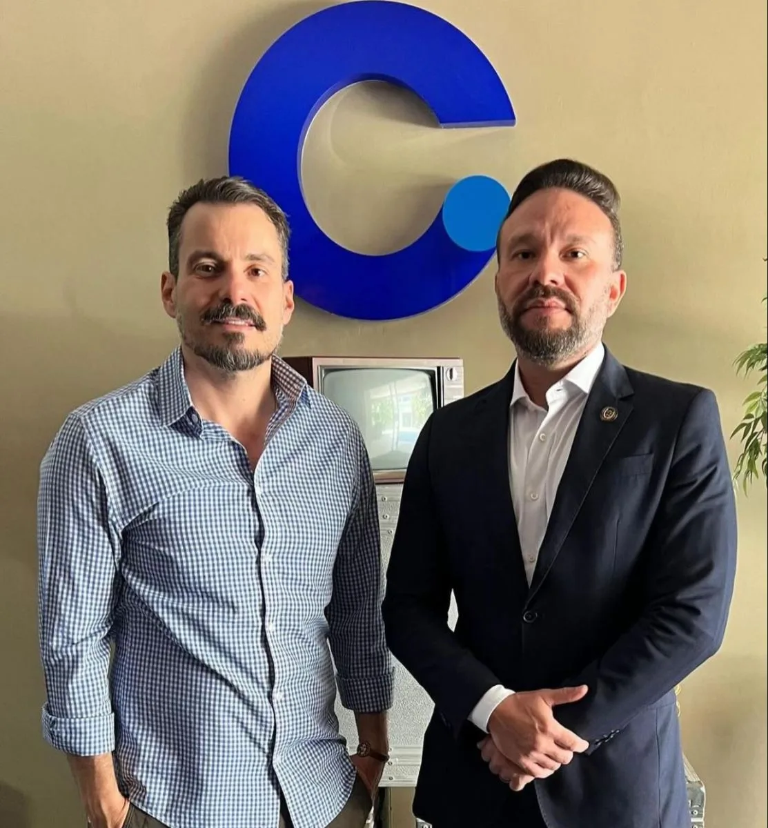 Leonardo Barreto visita Grupo Cidade de Comunicação