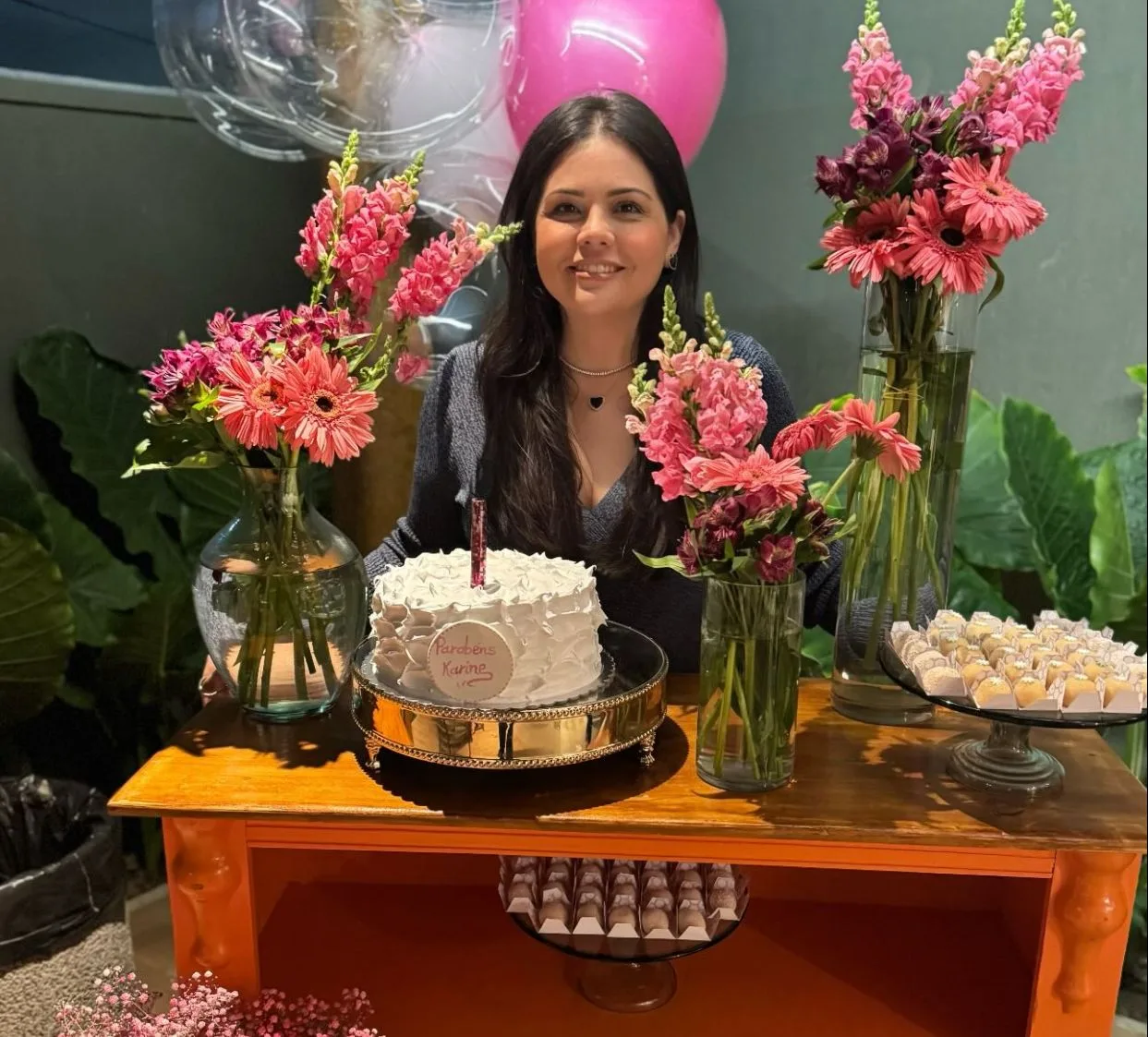 Karine Aquino celebra a nova idade entre os mais próximos
