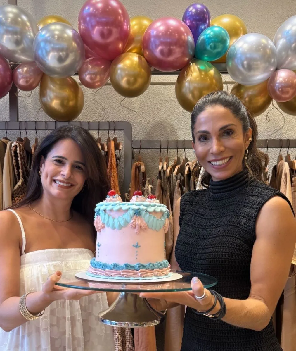 Samba e os melhores climas consagram comemoração da nova idade de Synara Leal e Iorrana Aguiar
