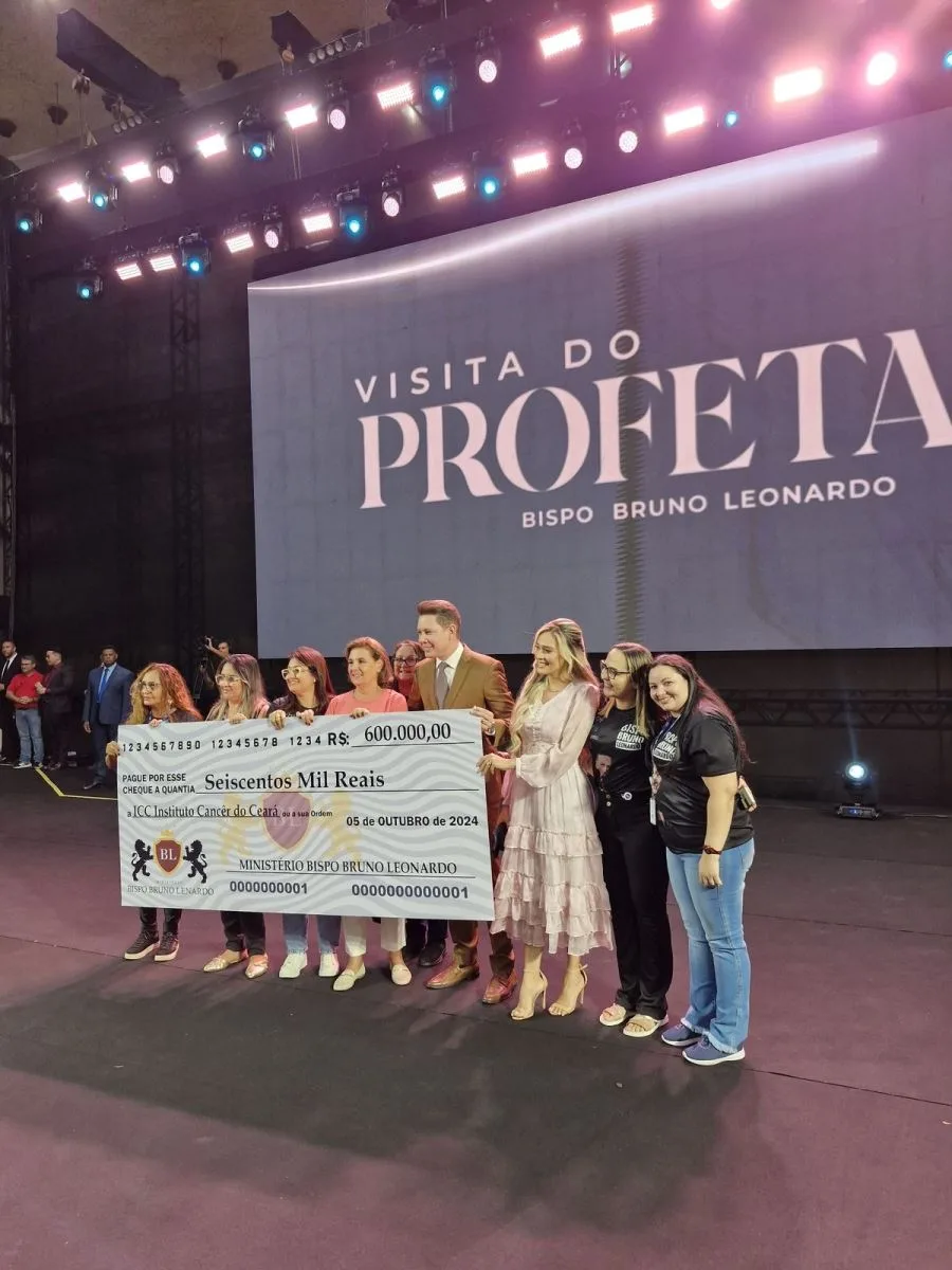 Bispo Bruno Leonardo bate recorde de público em Fortaleza e faz doação de R$ 600 mil ao ICC