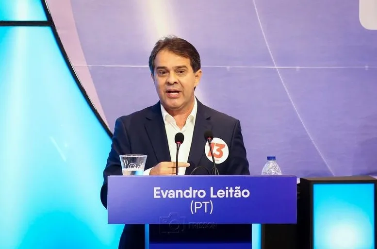 Evandro Leitão é ameaçado de morte por aliado de André Fernandes