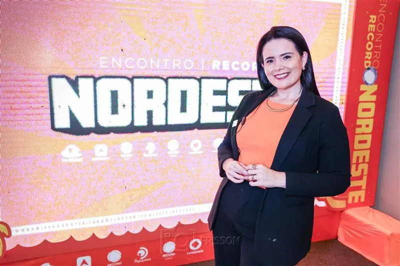 Michelly Camelo assina o elogiado cerimonial do Encontro Record Nordeste 2024