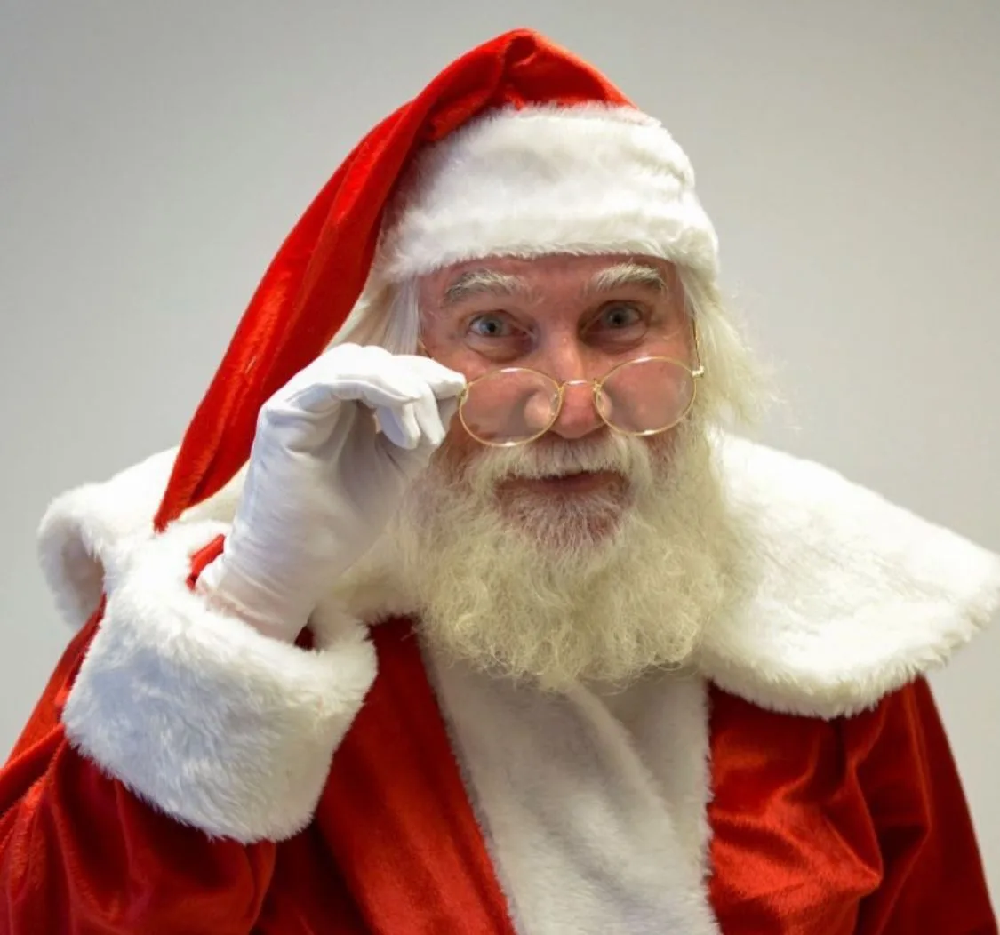 Papai Noel desembarca na Vila Azul do Mar neste sábado (16)