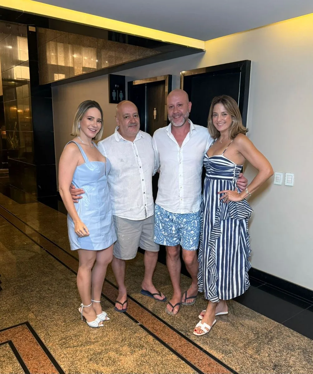 Estilista do look de 15 anos de Rafa Justus, Samuel Cirnansck causa frisson em Fortaleza