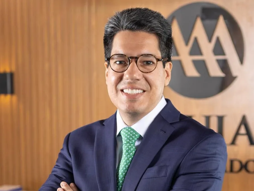Advogado Andrei Aguiar integra lista tríplice para membro do TRE-CE