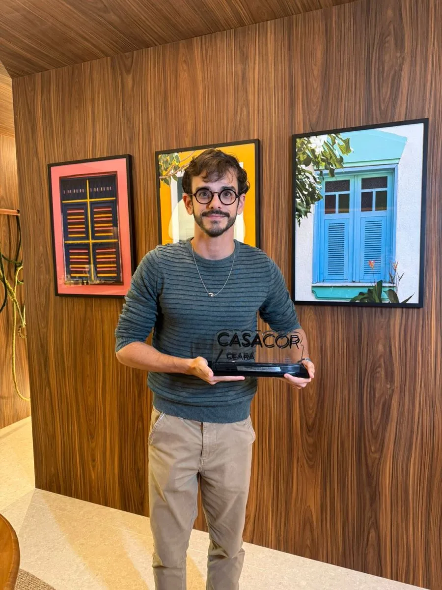 Arquiteto Gustavo Augusto vence a categoria Design do Prêmio CasaCor Ceará 2024