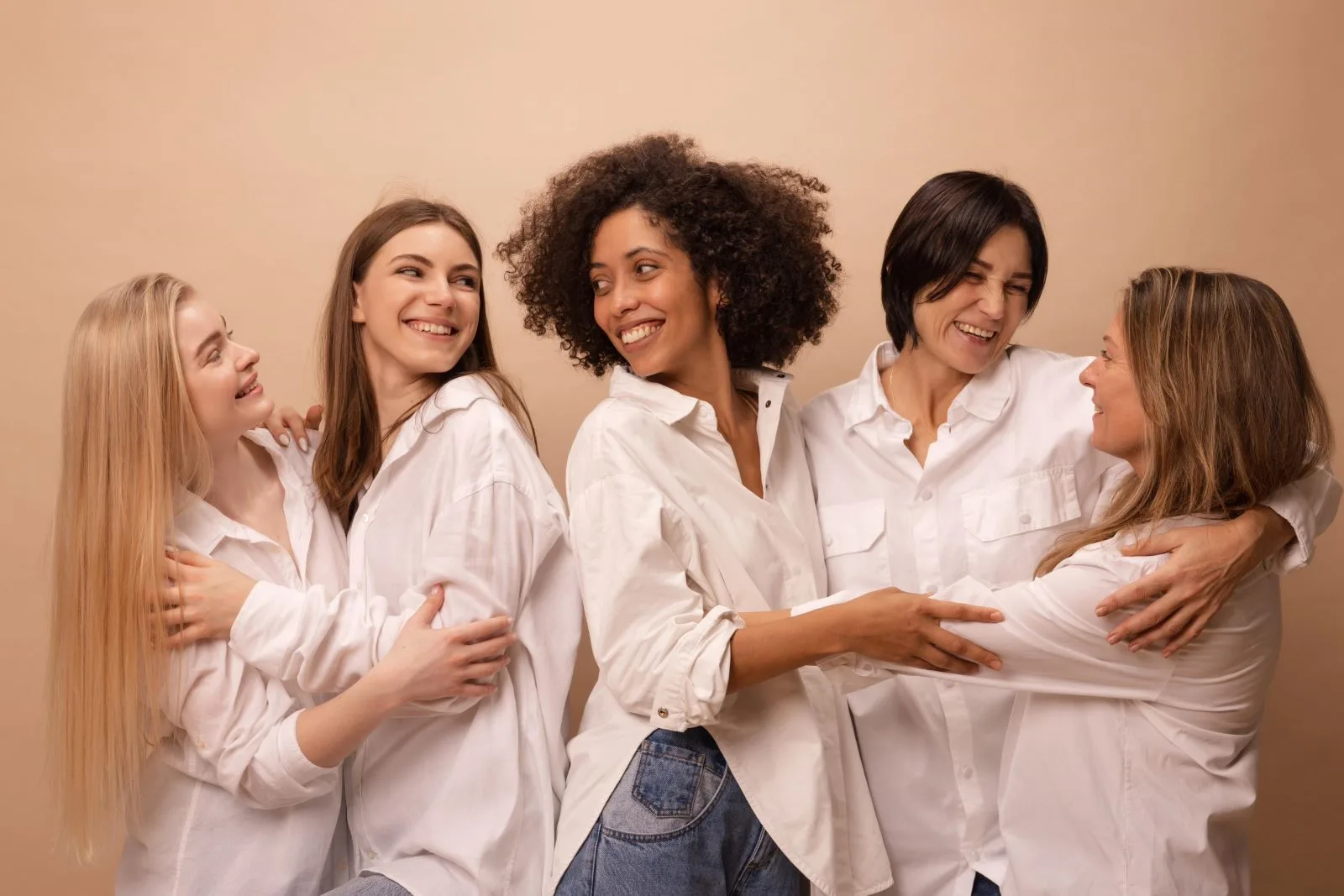 Históricas conquistas civis das mulheres alicerçam caminho para mais direitos e avanços