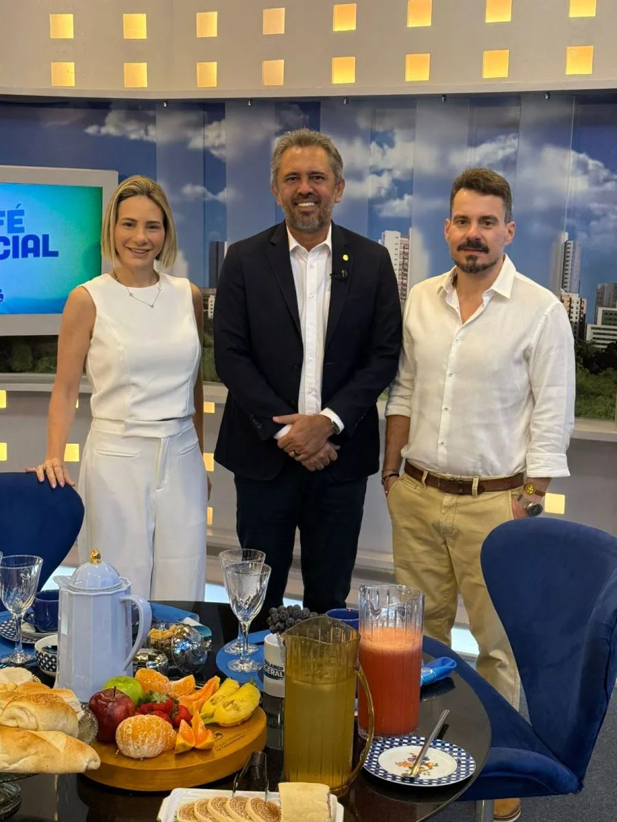 Gaída Dias e Miguel Filho recebem o governador Elmano de Freitas para série de entrevistas