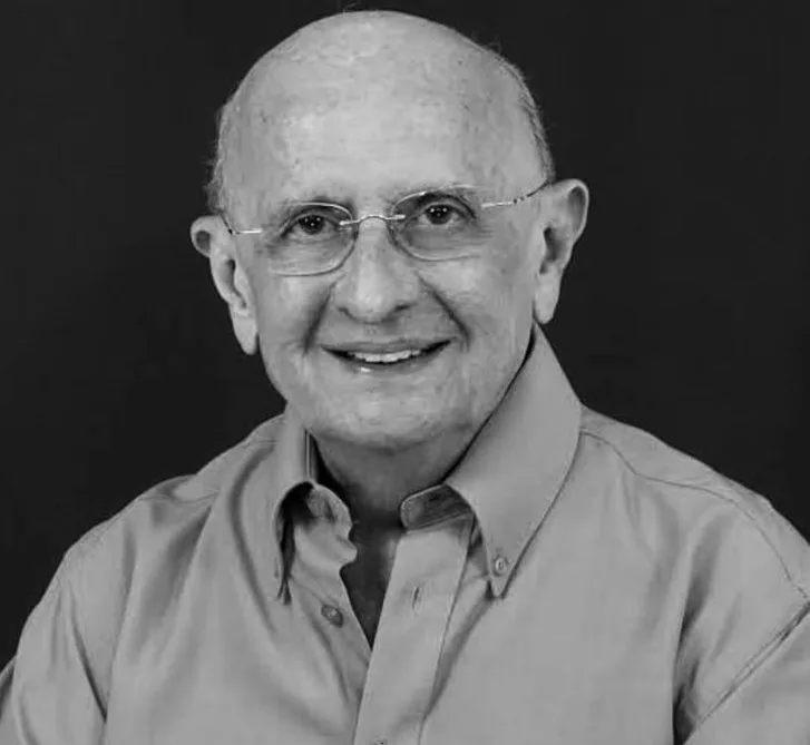 Morre o ex-deputado federal Padre Zé Linhares, aos 96 anos
