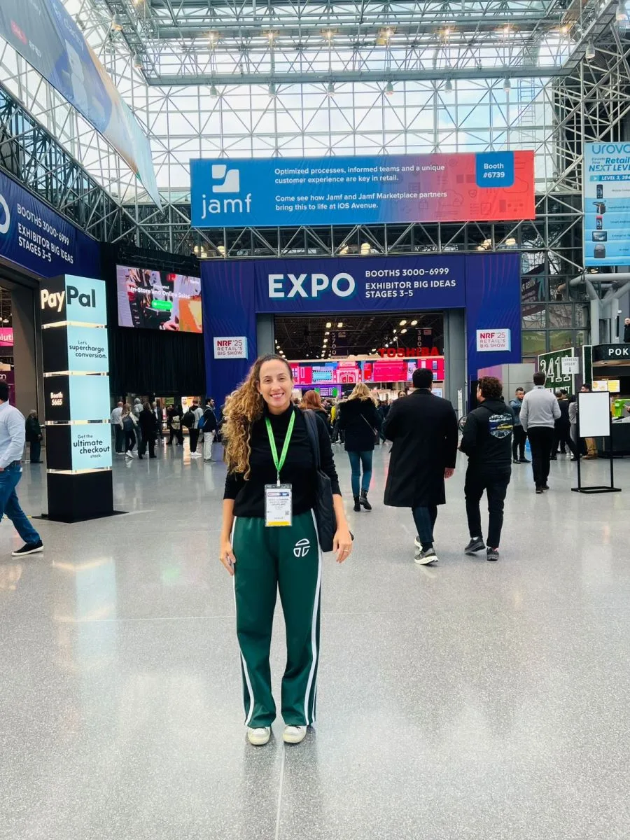 Sasha Reeves marca presença na NRF 2025: maior feira do setor de varejo global