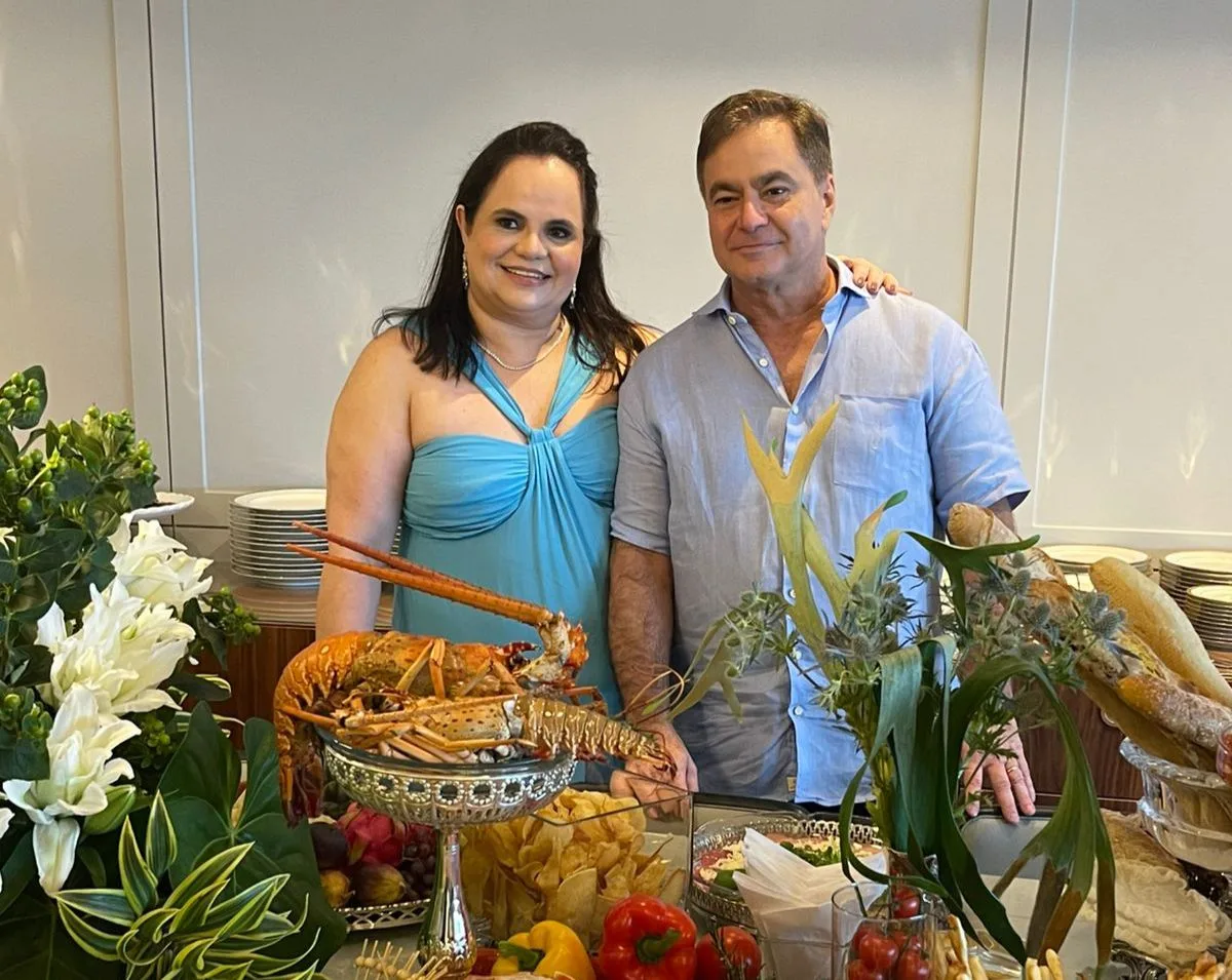 Jorge Wanderley celebra nova idade ao lado de familiares e amigos