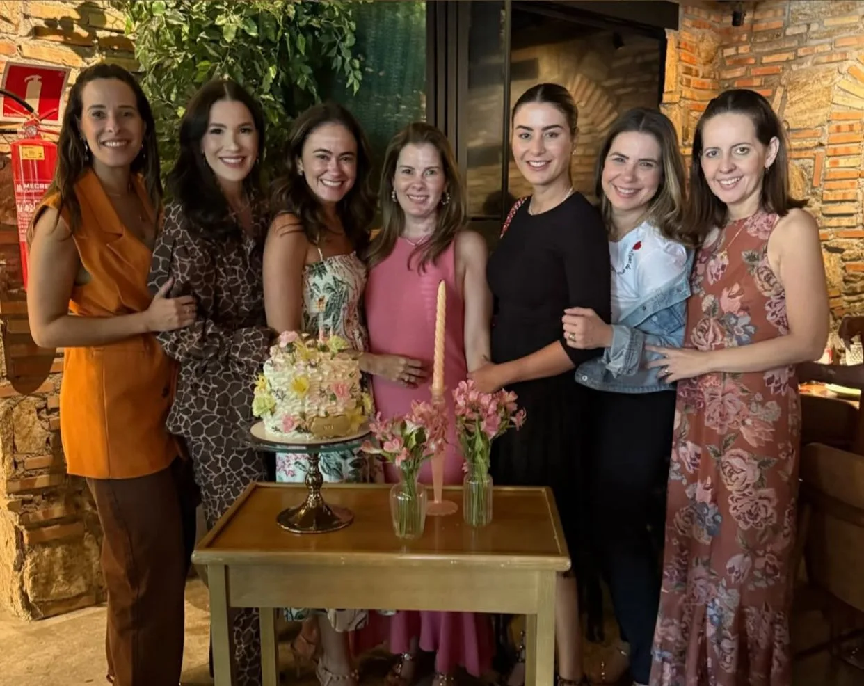 Adriana Loureiro antecipa celebração aniversarial e recebe carinho especial