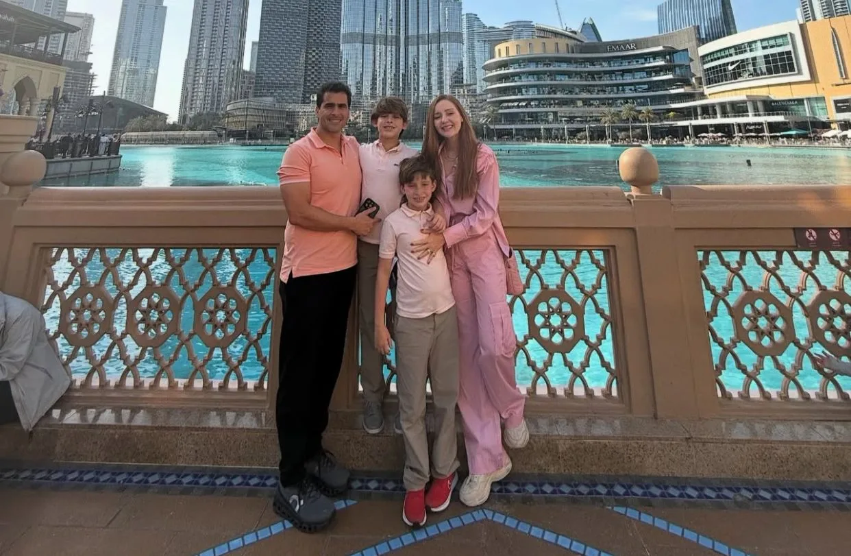 Larissa Fujita e Rodrigo Furtado desbravam Dubai e Abu Dhabi com os filhos