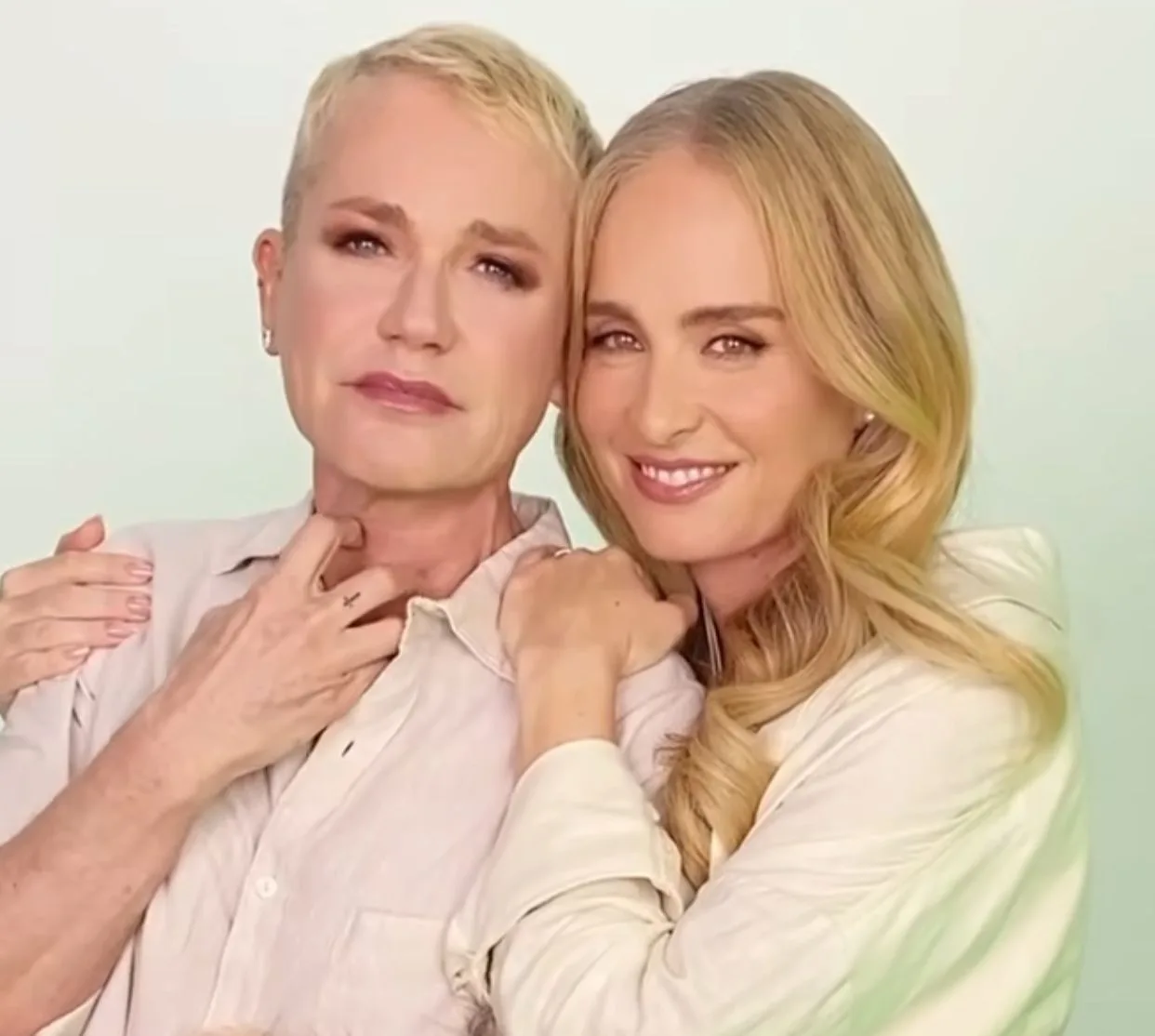 Xuxa Meneghel e Angélica lançam primeira música juntas