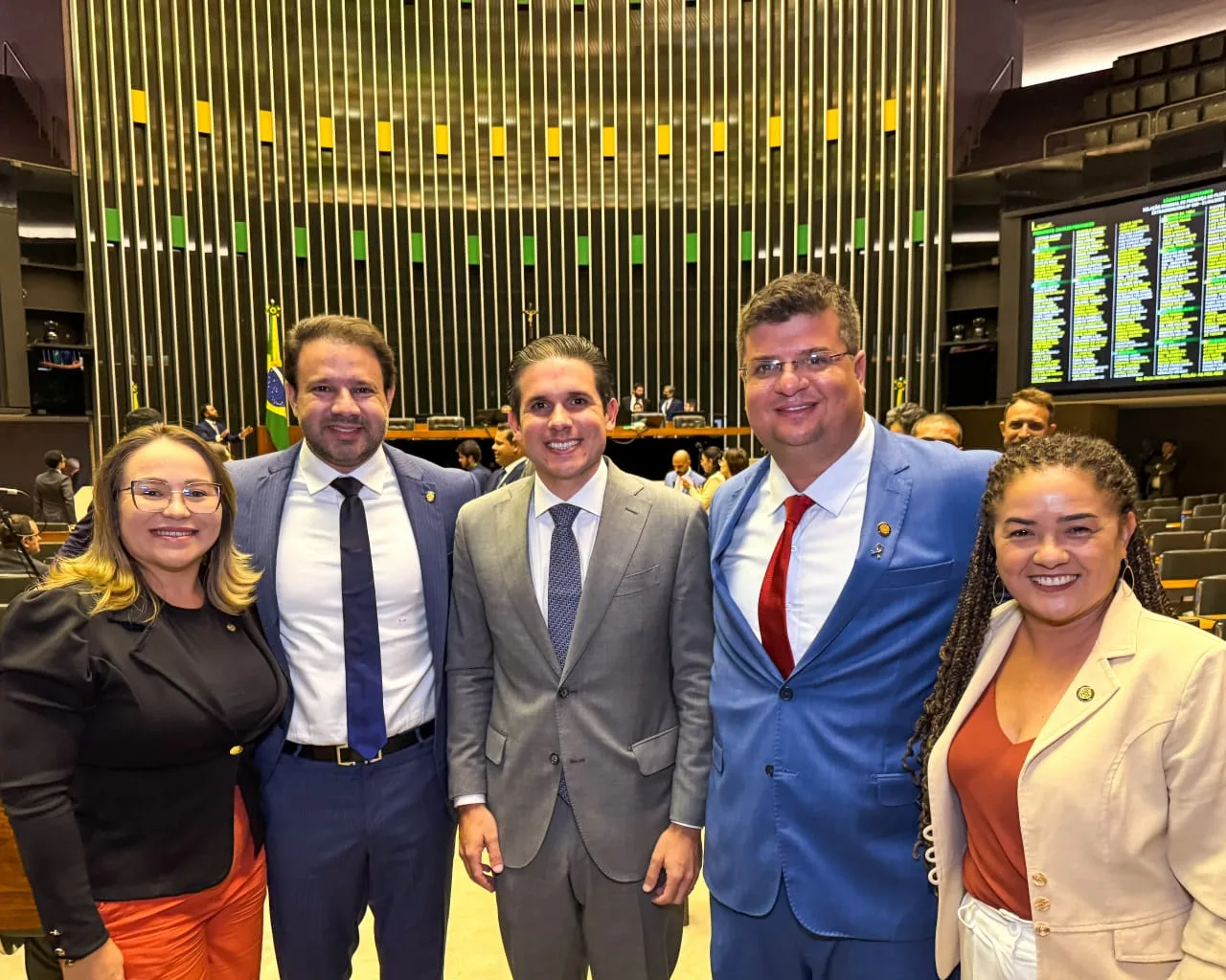 Comitiva da Câmara de Fortaleza quer soluções do Congresso para modernizar Legislativo Municipal