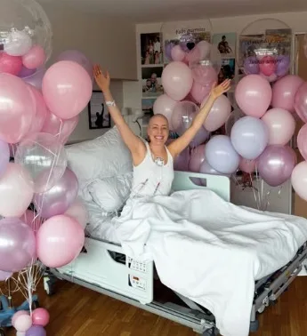 Fabiana Justus celebra um ano da pega da medula óssea e 14 anos de casamento com Bruno Levi D’Ancona
