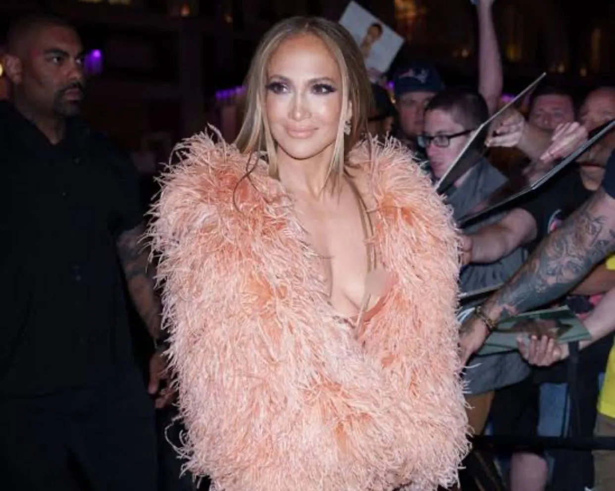 Jennifer Lopez passa por constrangimento durante evento em Nova York