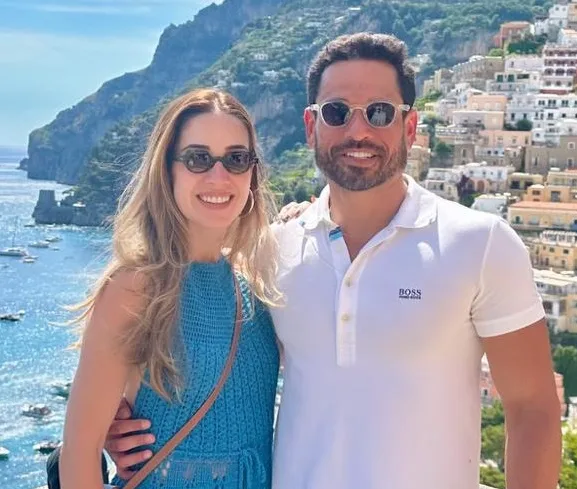 Liana e Rafael Sá curtem dias de romance e lazer na Itália