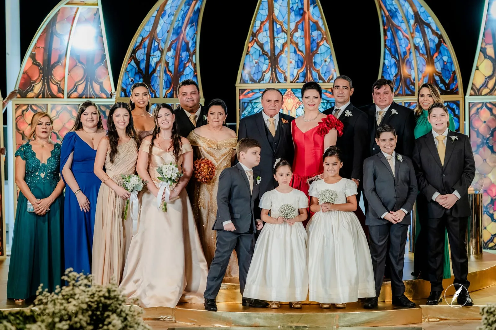 Luzia e Cristiano Maia brindam o amor real na celebração das Bodas de Ouro
