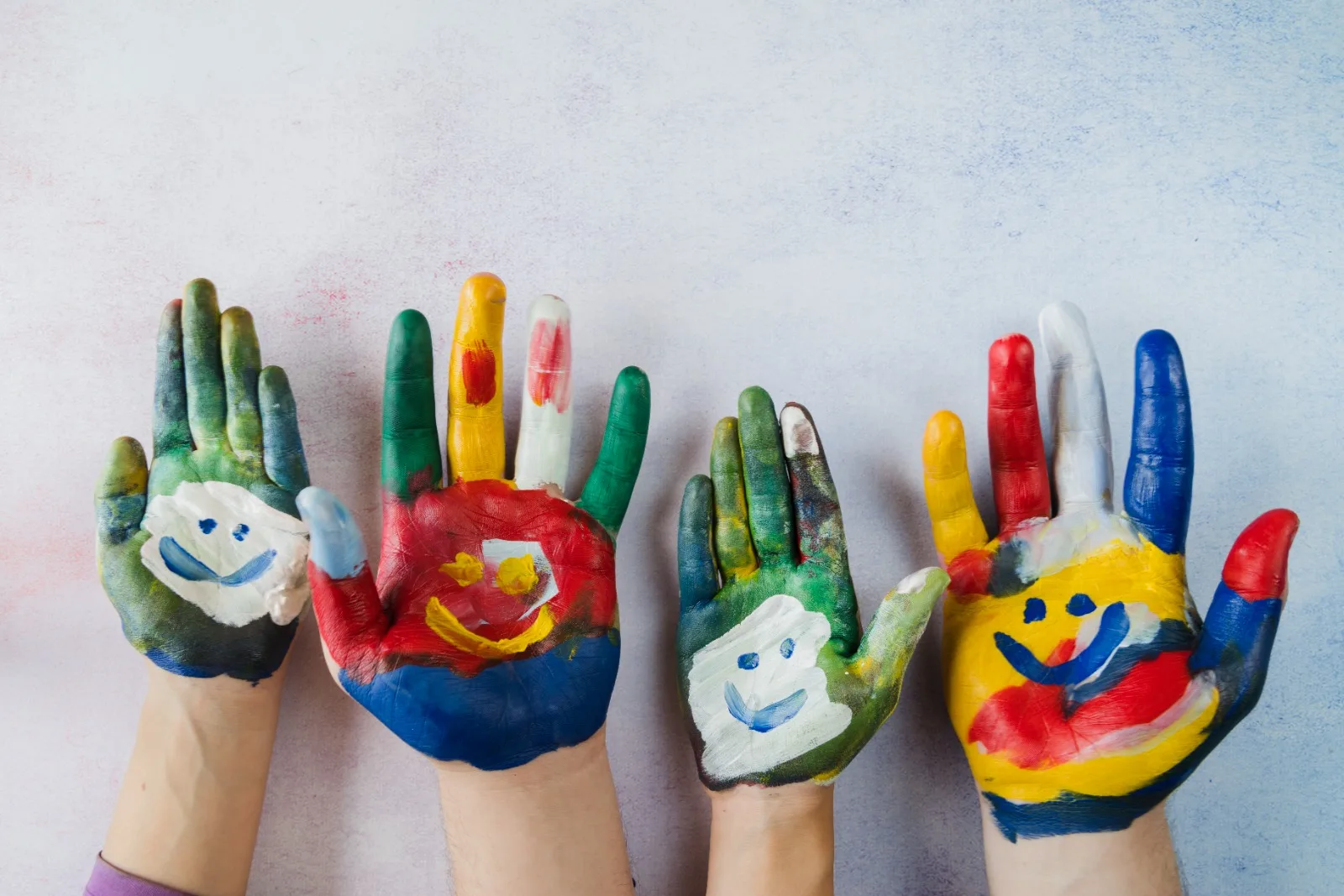 Artes cênicas possibilitam a inclusão social para pessoas com síndrome de Down