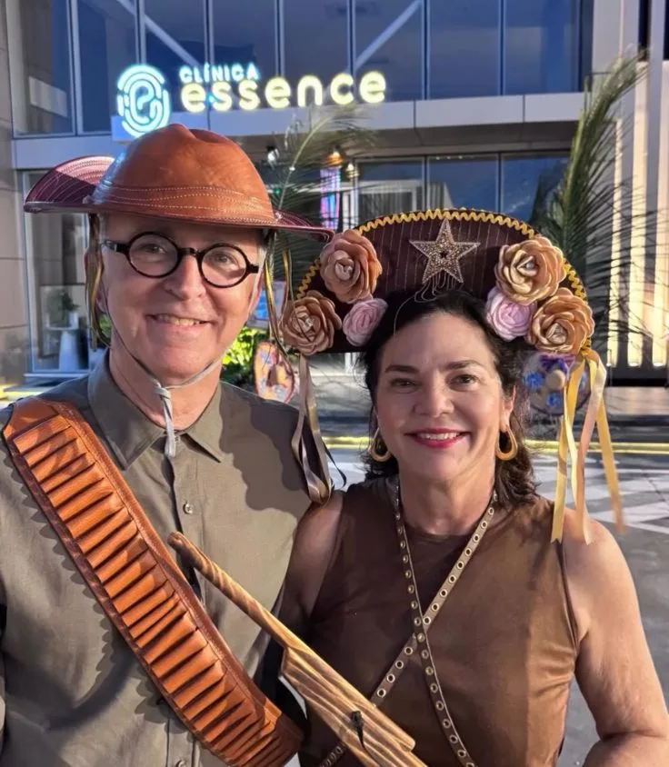 Clínica Essence entra no clima junino e celebra São João com festa animada para colaboradores