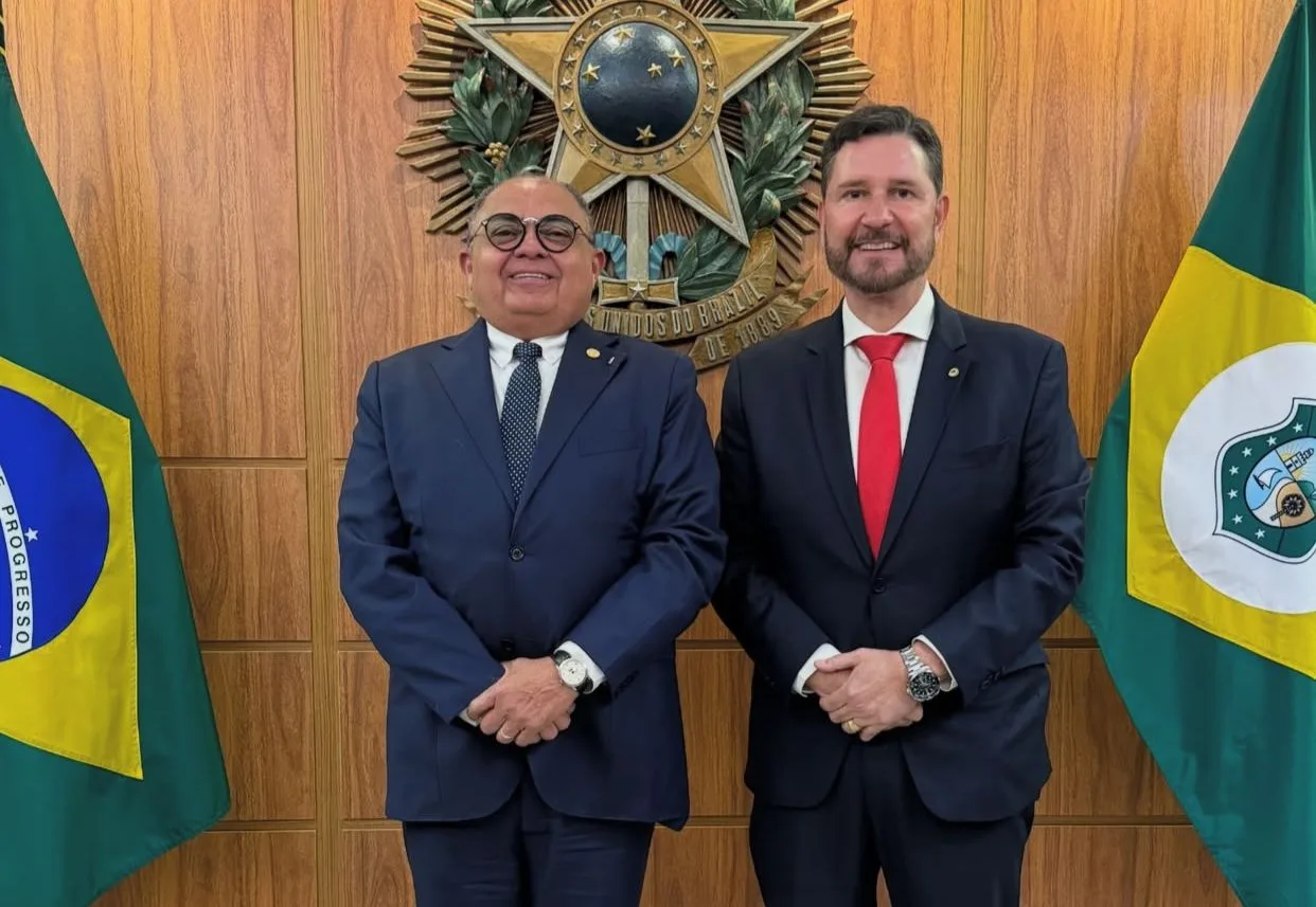Romeu Aldigueri recebe ministro Teodoro Silva Santos, do STJ, na Alece
