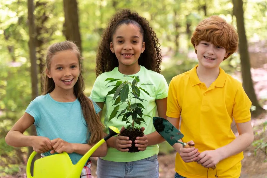 Crianças para o futuro: educação ambiental renova esperança