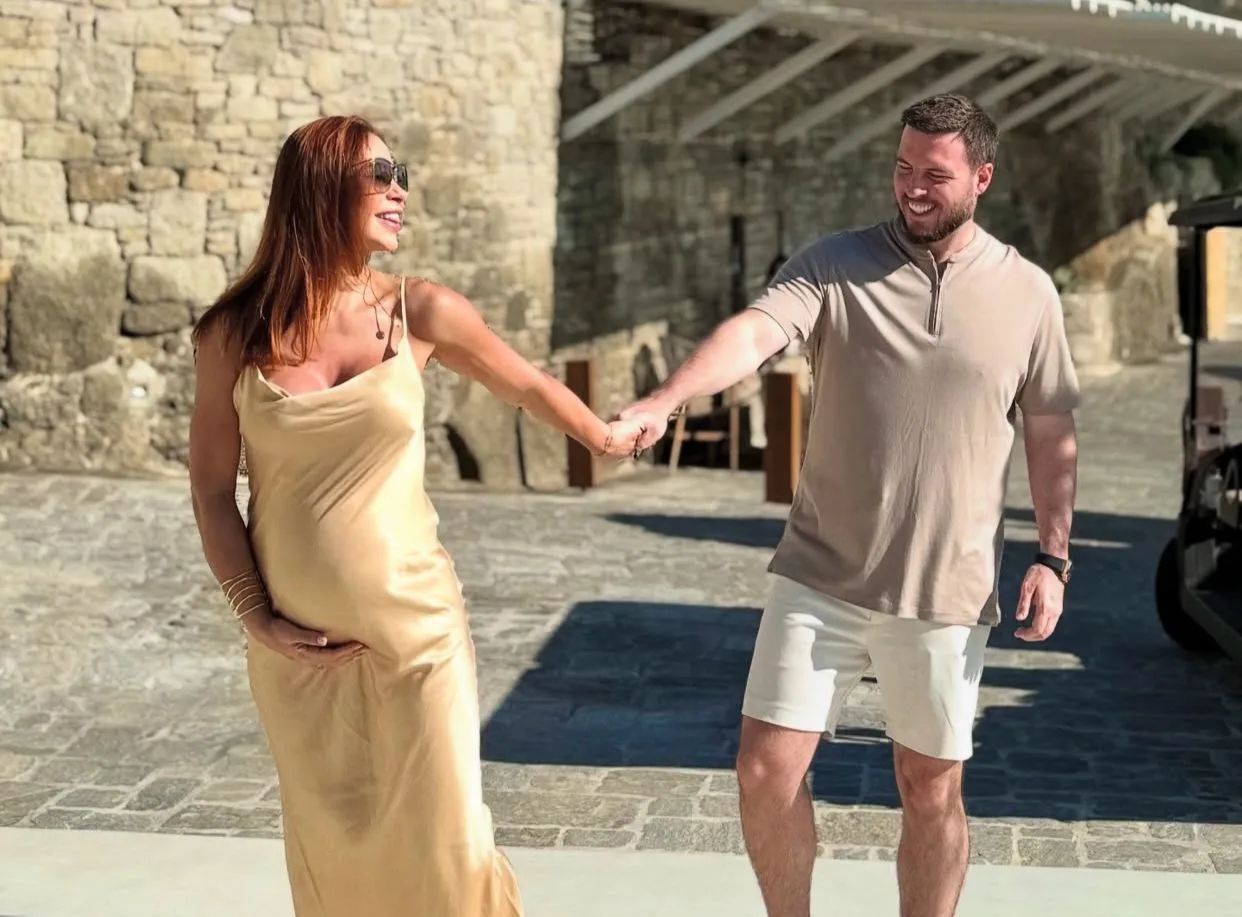 Maíra Cardi e Thiago Nigro curtem dias na Grécia