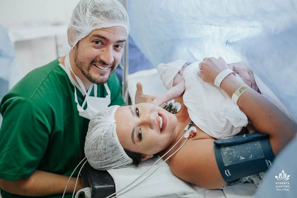 Nasce Celine, primeira filha da Dra. Isadora Machado e do Dr. Carlos Santillán